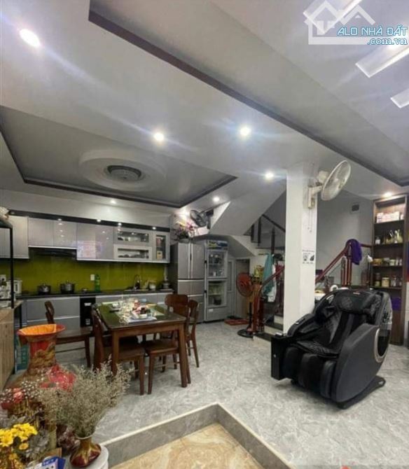 Bán nhà Ngô Gia Tự Đằng Lâm, Hải An, 4 tầng, 56m2, 4,15 tỷ.