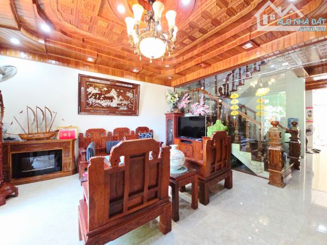 Bán biệt thự lô góc 3 tầng trong chung cư Hoàng Mai, An Dương