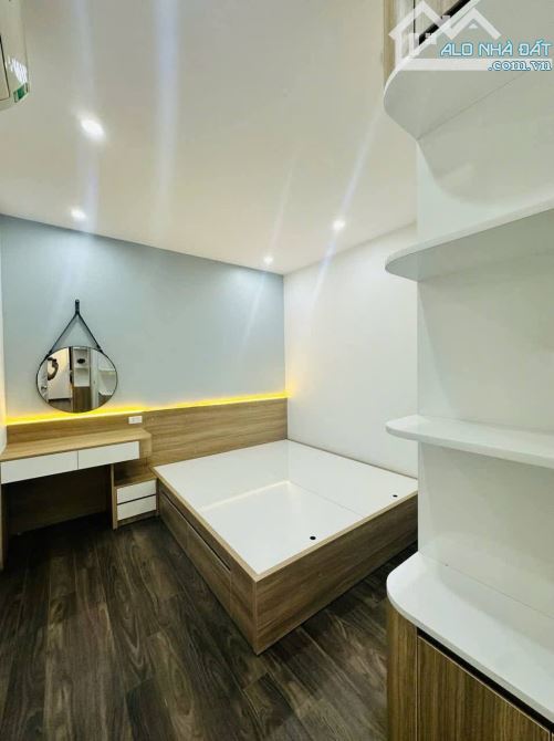 Bán căn 2N 1WC tầng trung HH1A Linh Đàm , 2.3 tỷ, 45m đã sửa nội thất đẹp . Xem nhà