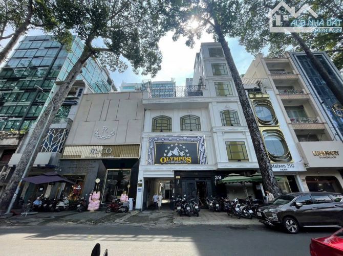 Bán nhà góc 2 MT Sương Nguyệt Ánh – Q.1 | 12Mx20 – dòng tiền 352 triệu/tháng | Giá 199 tỷ