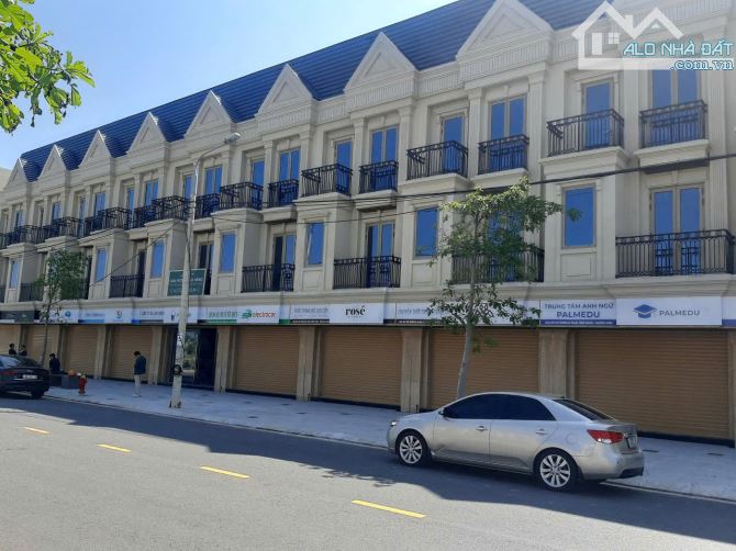 CHÍNH CHỦ GỬI BÁN CĂN SHOPHOUSE LIỀN KỀ VỚI GIÁ BẤT NGỜ ,TẠI KHU ĐIỆN DƯƠNG, ĐIỆN NGỌC