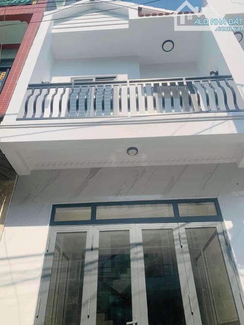 Nhà 1 trệt 1 lầu khu dân cư Thới Nhựt 1