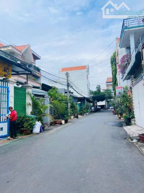 Bán lô đất, DT 5x20, 1sẹc Lý Văn Sâm, đường 6M, sổ riêng thổ cư 100%,  phường Tam Hiệp