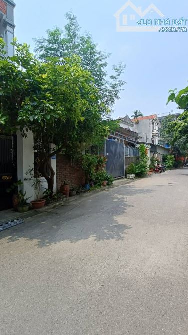 🚗 BÁN ĐẤT ĐẸP GIANG BIÊN – Ô TÔ TRÁNH – VỊ TRÍ SIÊU ĐẸP  📍