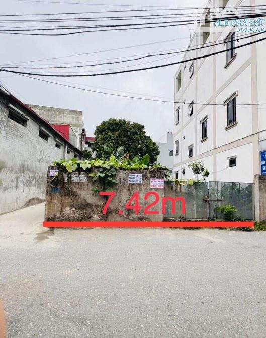 Trục chính Phương Nhị, Liên Ninh, DT: 104m, MT: 7.42m, oto tránh, kinh doanh,giá: 17.2 tỷ