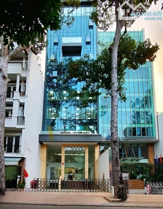 Tòa Nhà Văn Phòng 10 Tầng 220m2 MT 8m Phố Hồng Tiến, Dòng Tiền 400 triệu/tháng - 148 Tỷ