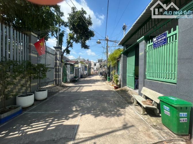 BÁN NHÀ KP7 LONG BÌNH (GẦN CỔNG 11) GIÁ 1.850 TỶ