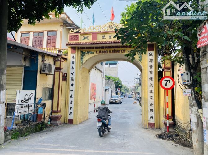 Rẻ nhất Phù Lỗ-DT 109m2-MT 7,7m-Lô góc-Ngõ nông-Ô tô đỗ cửa-Nở hậu-Giá đầu tư
