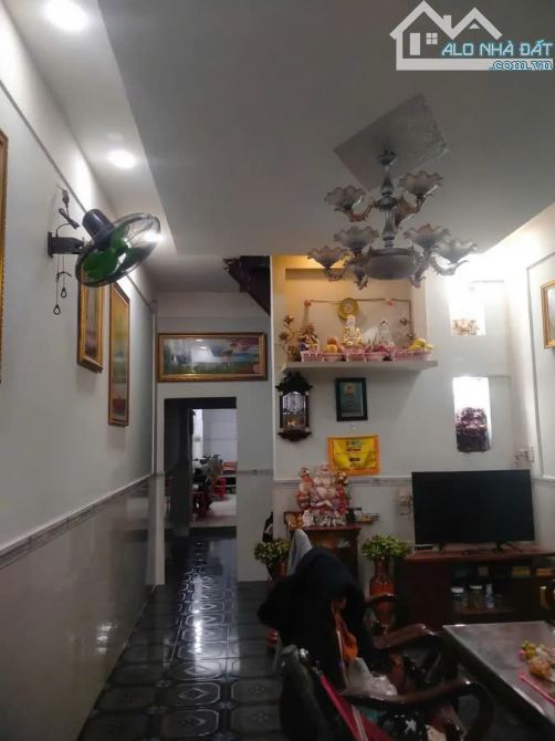 Nhà MT Đô Đốc Lộc, 93m2, nở hậu tài lộc, gần AEON, Chỉ 10.3 tỷ TL