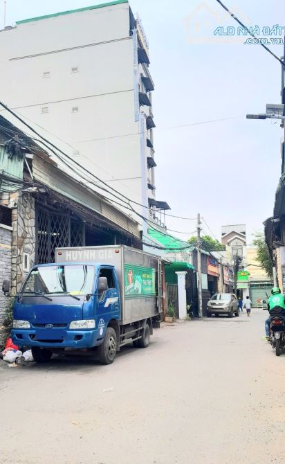 P. Tam Bình bán gấp nhà 2T 104m2 full thổ cư hẻm xe hơi 5m chỉ 3.45 t.ỷ.