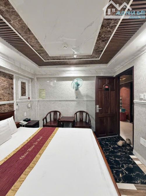 Cần bán gấp Khách sạn khu K300 Tân Bình, DT8,2X19M, DT 250tr/th chỉ 34 tỷ TL - 11