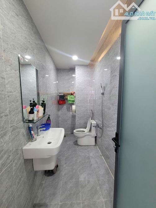 Bán nhà 1T3L 5x14m, đường D6 (rộng 22m) KDC Phú Hồng Thịnh 6 p.Bình An - 11