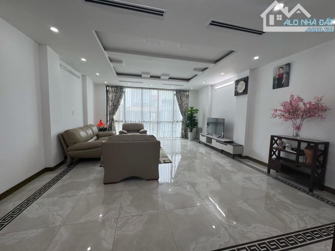 BÁN TOÀ NHÀ VĂN PHÒNG PHỐ NGUYỄN XIỂN 55m*8T*5.5m MT - PHÂN LÔ - Ô TÔ DỪNG ĐỖ CHỈ 26.x tỷ - 1