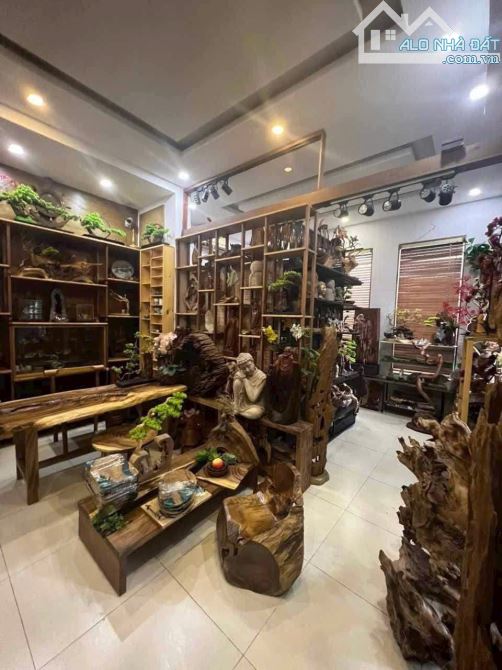 GẤP BÁN NHÀ HẺM XE HƠI NGAY QUỐC LỘ 13 HIỆP BÌNH PHƯỚC,  2 TẦNG, DT 97M2, NHỈNH 5TỶ . - 1