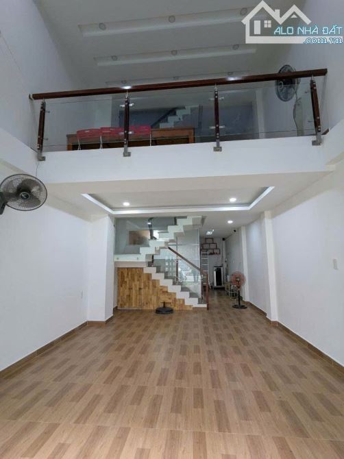 Nhà 5 tầng đường THẠNH XUÂN 24, phường THẠNH XUÂN, Q12, dt50,2m²(4,3x12).Hẻm 7m.Giá 5,75tỷ - 1