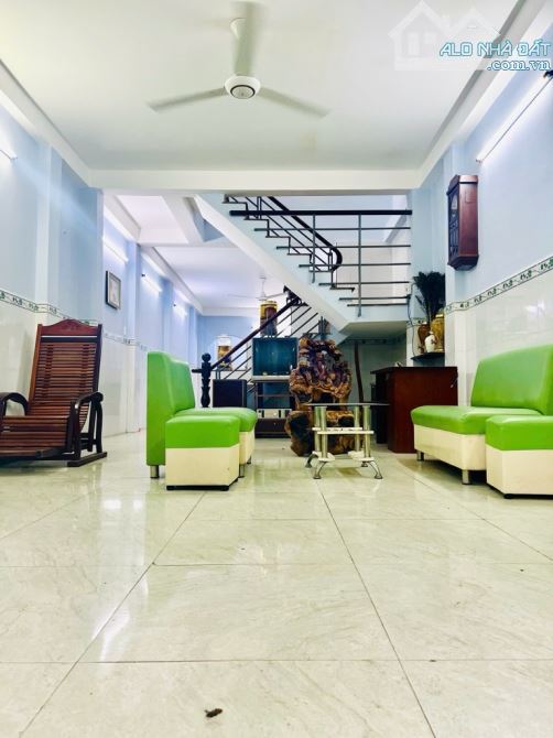 ✳️KHU TÊN LỮA 70M2 - HẺM 6M - NHÀ MỚI 2 TẦNG CHỈ 5.15 TỶ  ✅️ 4m*17,5m - 2 tầng 1trệt, lầu, - 1