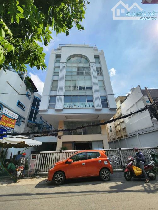 Toà Nhà Hầm 10 Tầng Ngang 15m mặt tiền Q.1, 15x39m (NH: 21m), TN 700tr/tháng, Chỉ 209 Tỷ - 1