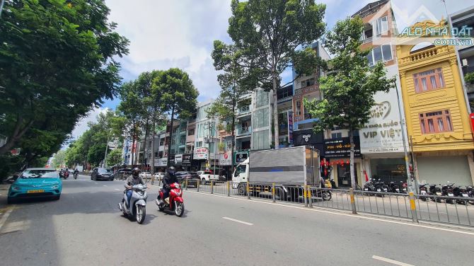 Mặt tiền Lê Hồng Phong P. 10 Q. 10, DT: 3.9 x 16m, CN: 81m2, 4 lầu, giá 26 tỷ thương lượng - 1