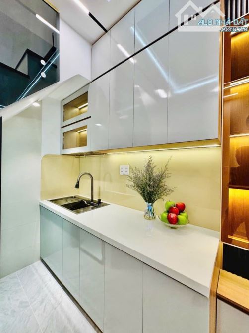Bán nhà 3 tầng, dtsd 45m2, Bùi Đình Túy, Phường 24, Bình Thạnh, giá chỉ 3.x tỷ xíu - 1