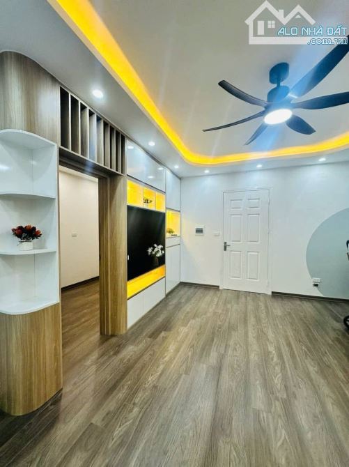 Bán căn 2N 1WC tầng trung HH1A Linh Đàm , 2.3 tỷ, 45m đã sửa nội thất đẹp . Xem nhà - 1