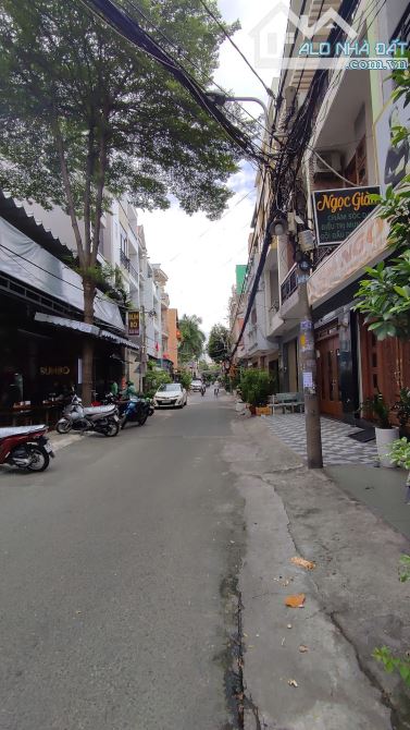 Hẻm 12m GÓC Diệp Minh Châu, Q  Tân Phú, Nhà 3 lầu ST, DT 4x17m, Thu Nhập 30tr/tháng - 1