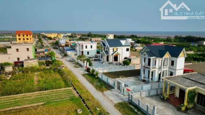Cực Víp đất biển Giao Phong đối diện Flamingo 92m2 lô góc view hồ, MT5.2m, ô tô kinh doanh - 1