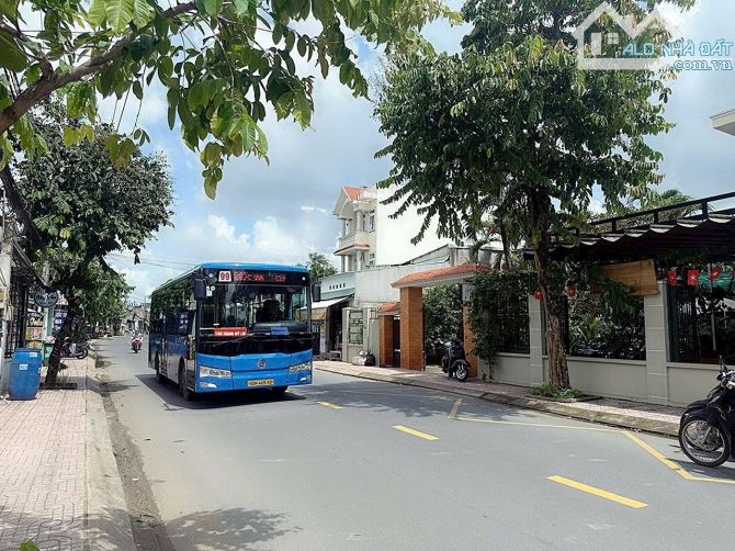 Bán lô đất mặt tiền đường Cầu Xây ngay Hoàng Hữu Nam, đường rộng 12m, xây 1 hầm 5 tầng - 1