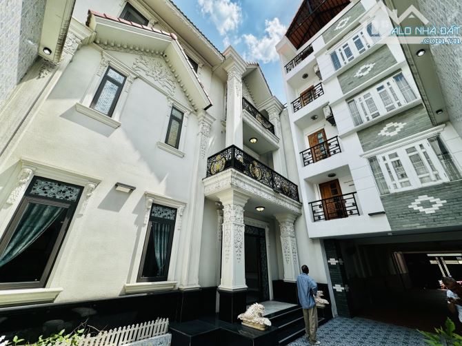 BÁN SIÊU BIỆT THỰ ĐẲNG CẤP, TÂN BÌNH – 341M² NGANG KHỦNG 20Mx33M – 15 PHÒNG. GẤP BÁN! - 1