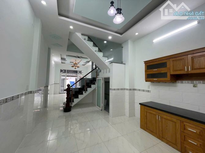 Bán 2 căn nhà liền kề hẻm 264 Bưng Ông Thoàn, Tăng Nhơn Phú B , Q9 - 1