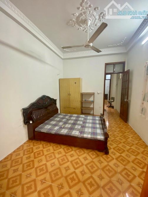 Xuân Thủy - 51m²*4 Tầng - Lô Góc - Kinh Doanh Đỉnh - Ô Tô Qua Nhà - 13.2 Tỷ (TL) - 1