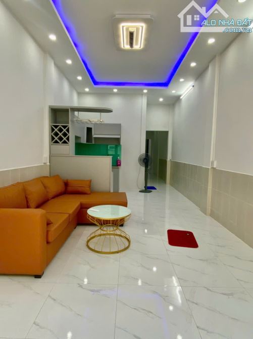 Bán nhà Hiệp Phú, Ngay ngã 3 Lê Văn Việt+Lã Xuân Oai, 1 Bước ra xe hơi, 90m2, 3Pn - 1