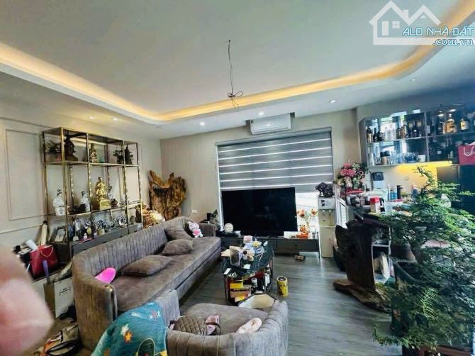 NGUYỄN DU – NHÀ ĐẸP 6 TẦNG – MẶT TIỀN 8.3M – ĐANG KHAI THÁC 80TR/THÁNG - 1