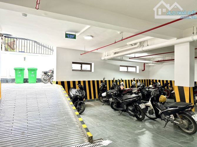 BÁN TÒA CCMN 125 BÙI XƯƠNG TRẠCH 153M2 X 9T X 43 PHÒNG DOANH THU 200TR/THÁNG - GIÁ 40 TỶ - 1