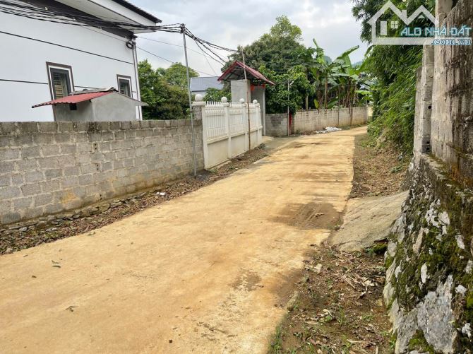 Cần bán 1568m2/200m2 ONT tại Cư Yên - Lương Sơn. Giá chưa đến 3tr/m2. Gần hồ Khoáng Bưởi - 12
