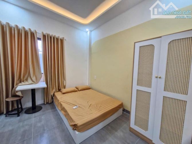 Căn Hộ Dịch Vụ 5 Tầng, ngay sát Trường Cao đẳng và Chợ. Thu nhập 40tr/tháng. Hẻm xe tải 🚛 - 12