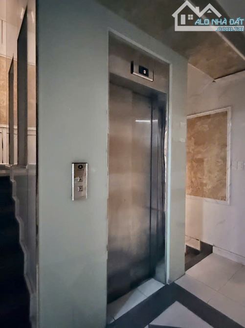 Cần bán gấp Khách sạn khu K300 Tân Bình, DT8,2X19M, DT 250tr/th chỉ 34 tỷ TL - 18