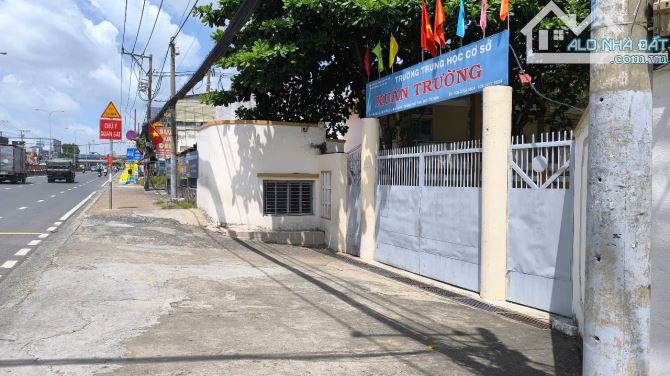 Dòng tiền 30tr/tháng! Nhà 12 Phòng Trọ - 9m x 21m - Chợ Linh Xuân - Chỉ 9.x Tỷ - 2