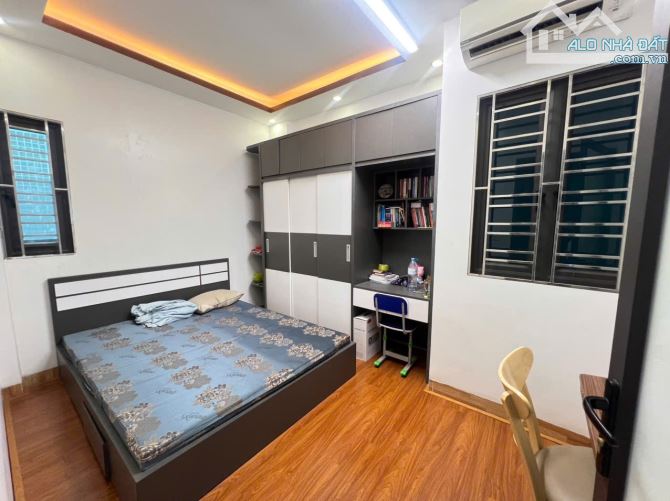 Nhà 3 tầng tuyến 2 Đồng Hoà - 42m2 - Đường 5m - 2