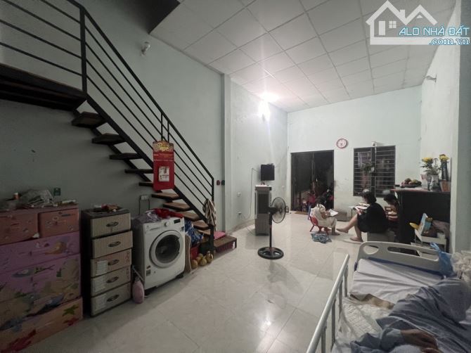 TT PHỐ VŨ ĐỨC THẬN, BÁN ĐẤT TẶNG NHÀ C4 82M, ÔTÔ TẢI THÔNG,11 TỶ2, KHU VỰC ĐẸP NHẤT PHƯỜNG - 2