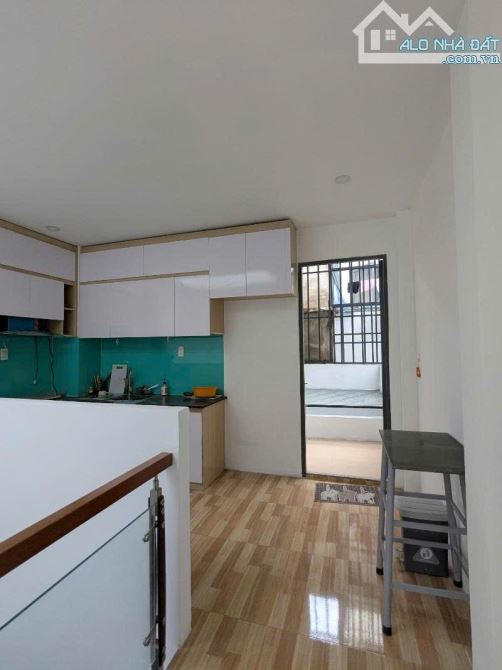 Nhà 5 tầng đường THẠNH XUÂN 24, phường THẠNH XUÂN, Q12, dt50,2m²(4,3x12).Hẻm 7m.Giá 5,75tỷ - 2