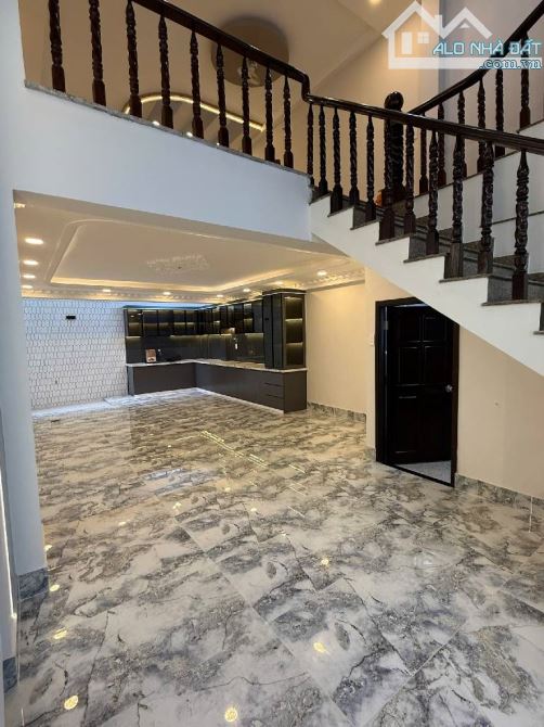 NHÀ ĐẸP ĐƯỜNG SỐ 27 KHU TÊN LỬA, BÌNH TRỊ ĐÔNG B, BÌNH TÂN, 5x20m, 4 TẦNG, GIÁ 13.8 TỶ TL - 2