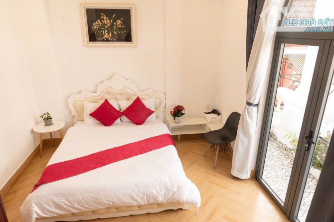 bán villa/ biệt thự Lý Nam Đế, diện tích 369m2, 11 phòng ngủ, sổ hồng riêng - 2