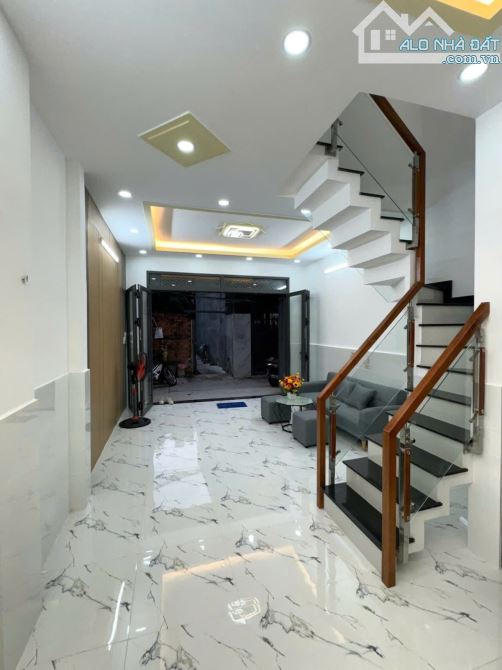 LÊ VĂN QUỚI - BÌNH TÂN - 35M2 - 2 TẦNG 2PN 2WC - CHỈ 3.75 TỶ - 2