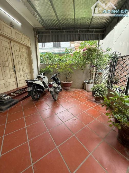 Bán đất Vân Canh, 136m2, 4 tầng, mặt tiền đẹp 6.5m, ô tô đỗ cổng, giá 12,5 tỷ, còn TL. - 2