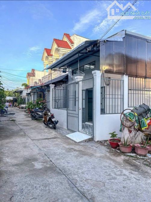 Chú Tư cần tiền nên bán dãy trọ 6 Phòng ngay Tân Thông Hội - Củ Chi. Giá 800 triệu. - 2