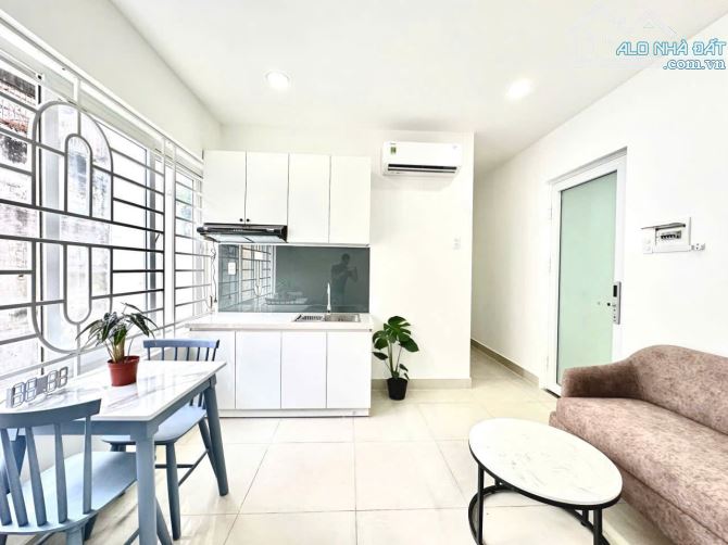 Bán Toà NHà CHDV MT ngay Quang Trung Gò Vấp 10x30m Hầm 7 tầng HĐT 160tr giá 37.5 tỷ. - 2