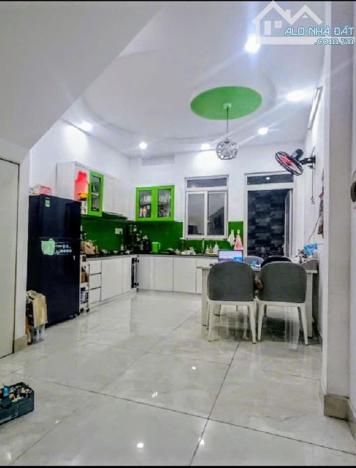 CHỦ ĐI ĐỊNH CƯ! BÁN GẤP CĂN MT Phạm Thế Hiển Q8, 4mx22m 3Tầng TẶNG NỘI THẤT Nhỉnh 7 Tỷ - 2
