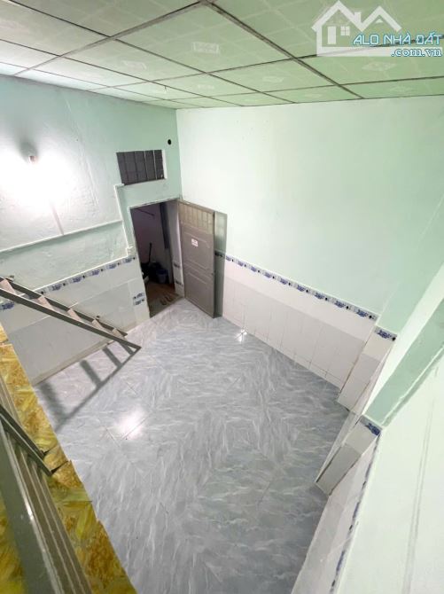 BÁN 5 PHÒNG TRỌ HẺM 391, ĐƯỜNG 30/4, DT : 5m x 18m, giá: 3.2 tỷ - 2