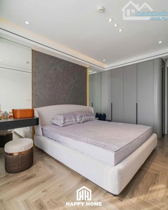(Hiếm) Bác Hạnh bán căn 2pn (1502) 90m2 Yên Hoà Park View, Nội Thất kiểu Pháp, chỉ 7.5 tỷ - 2