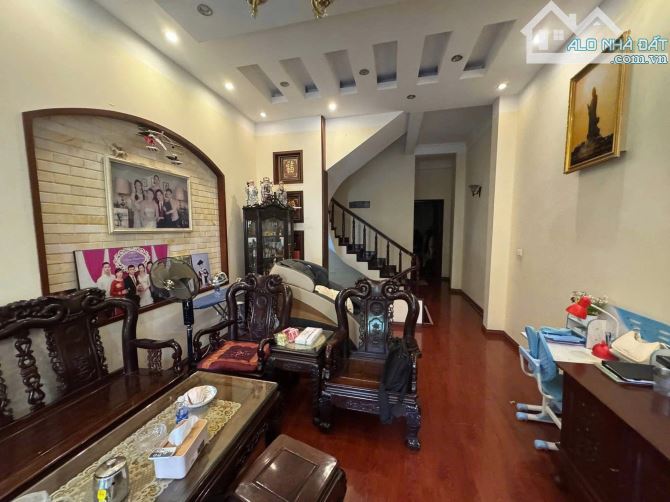 BÁN NHÀ NGUYỄN SƠN LONG BIÊN 22 TỶ 81m, 5 TẦNG Ô TÔ TRÁNH KINH DOANH ĐỦ NỘI THẤT - 2